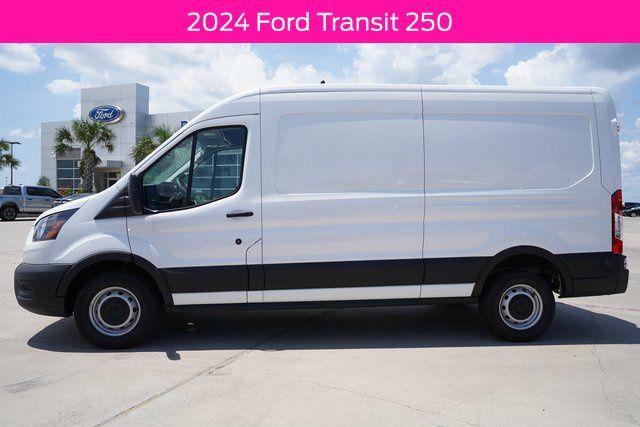 2024 Ford Transit Cargo Van Base