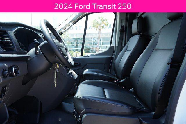2024 Ford Transit Cargo Van Base