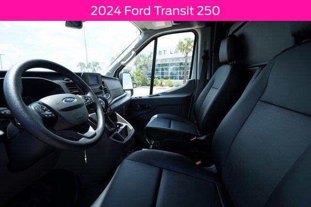 2024 Ford Transit Cargo Van Base
