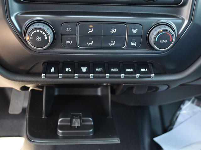 2024 Chevrolet Silverado 6500HD 1WT