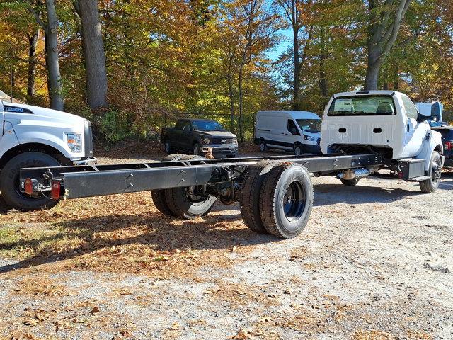 2025 Ford F-650 F650 REGULAR CAB DOCK HGT