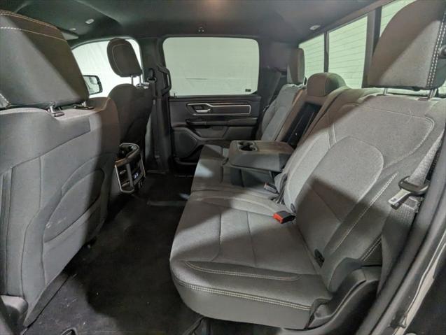 2021 Ram 1500 Big Horn Crew Cab 4x4 5'7" Box