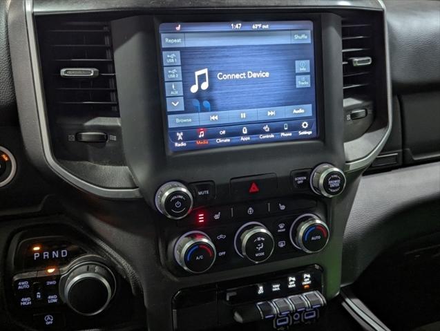 2021 Ram 1500 Big Horn Crew Cab 4x4 5'7" Box