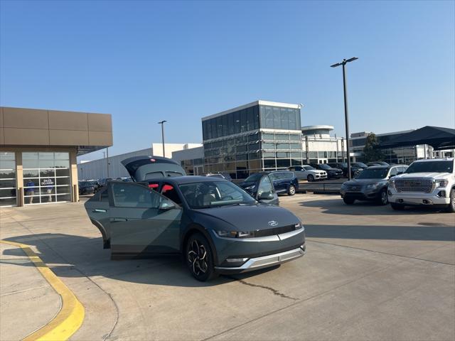 2024 Hyundai IONIQ 5 SEL