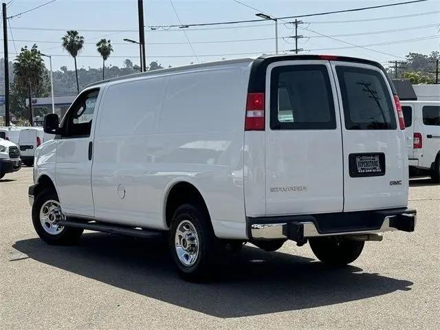 2022 GMC Savana Cargo RWD 2500 Regular Wheelbase Work Van