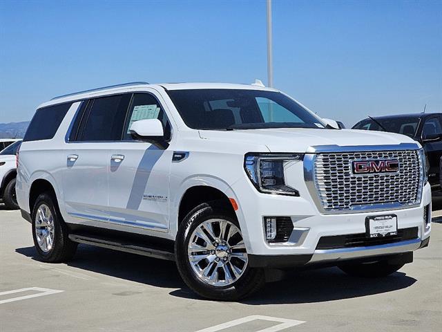 2024 GMC Yukon XL 4WD Denali 2