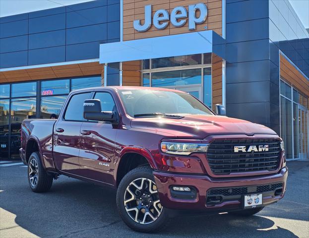 2025 RAM Ram 1500 RAM 1500 LARAMIE CREW CAB 4X4 64 BOX