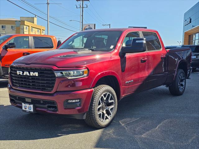 2025 RAM Ram 1500 RAM 1500 LARAMIE CREW CAB 4X4 64 BOX