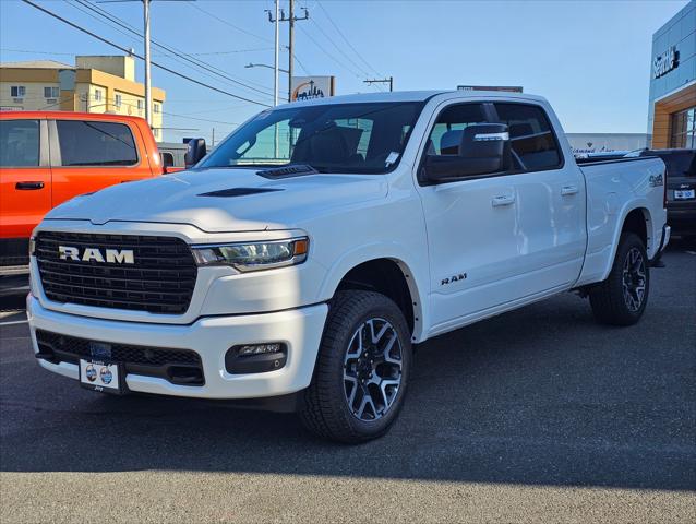 2025 RAM Ram 1500 RAM 1500 LARAMIE CREW CAB 4X4 64 BOX