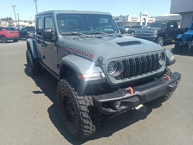 2024 Jeep Gladiator GLADIATOR MOJAVE X 4X4