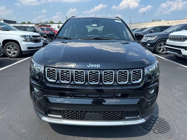 2024 Jeep Compass COMPASS LIMITED 4X4