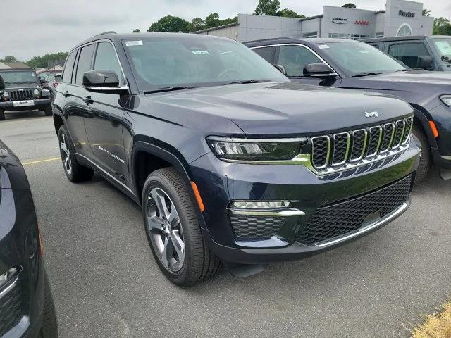 2024 Jeep Grand Cherokee GRAND CHEROKEE LIMITED 4X4