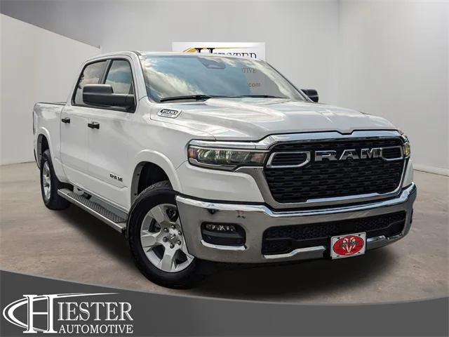 2025 RAM Ram 1500 RAM 1500 BIG HORN CREW CAB 4X2 57 BOX