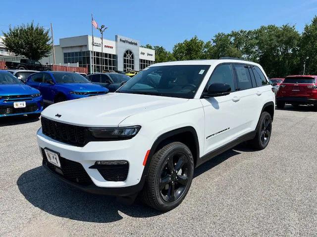 2024 Jeep Grand Cherokee GRAND CHEROKEE LIMITED 4X4