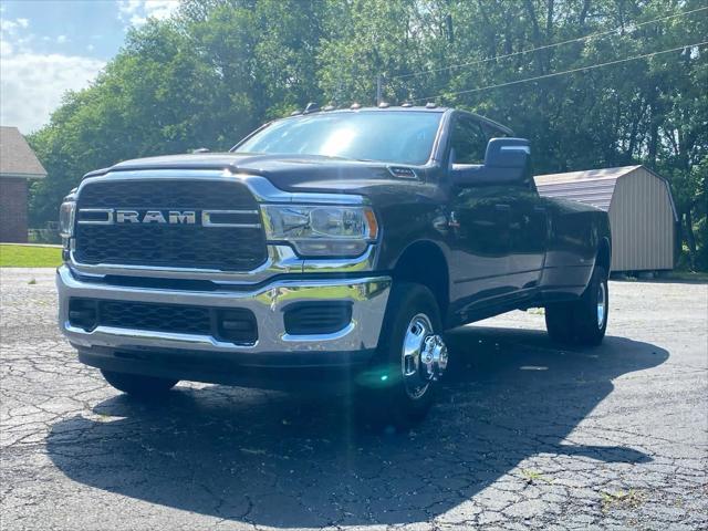 2024 RAM Ram 3500 RAM 3500 TRADESMAN CREW CAB 4X4 8 BOX