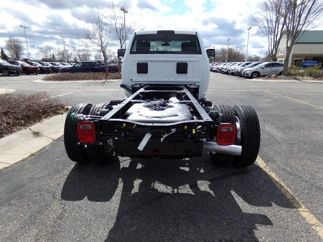 2024 RAM Ram 5500 Chassis Cab RAM 5500 TRADESMAN CHASSIS REGULAR CAB 4X4 84 CA