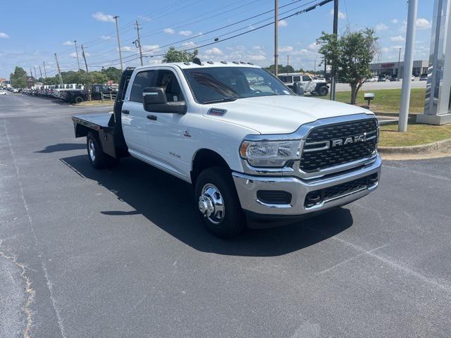 2024 RAM Ram 3500 Chassis Cab RAM 3500 SLT CREW CAB CHASSIS 4X4 60 CA