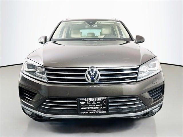 2016 Volkswagen Touareg VR6 Lux