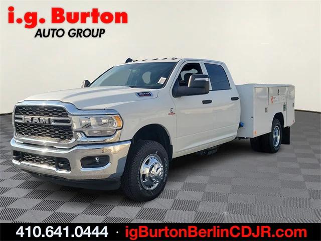 2024 RAM Ram 3500 Chassis Cab RAM 3500 TRADESMAN CREW CAB CHASSIS 4X4 60 CA