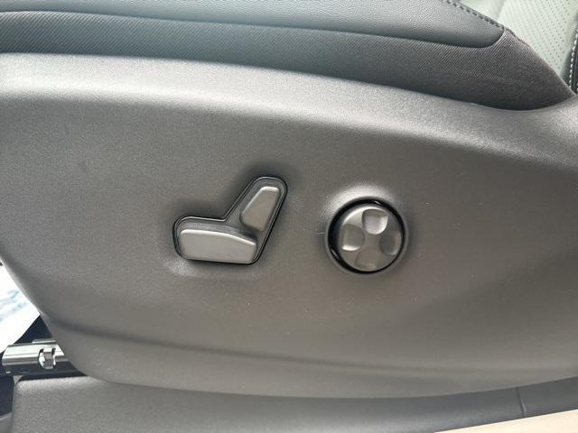2024 Chrysler Pacifica Touring L AWD