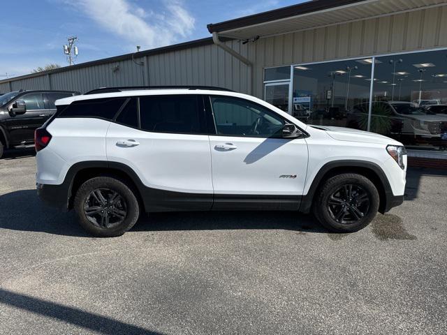 2023 GMC Terrain AWD AT4