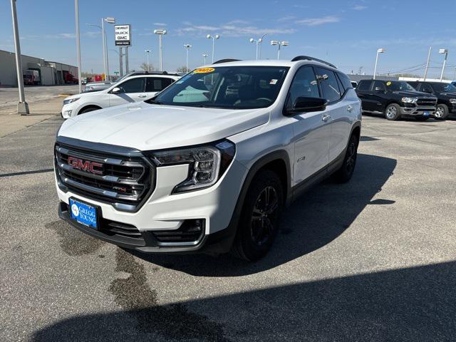 2023 GMC Terrain AWD AT4