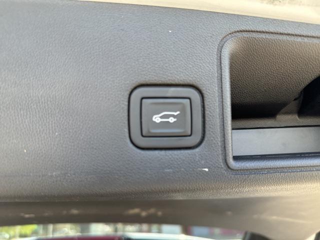 2023 GMC Terrain AWD AT4