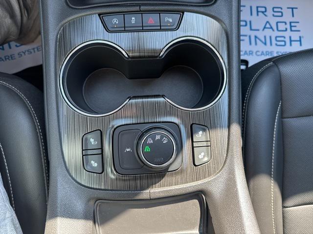 2023 GMC Acadia AWD SLT