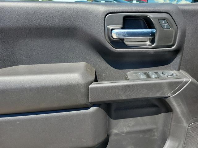 2024 GMC Sierra 1500 4WD Crew Cab Short Box Pro
