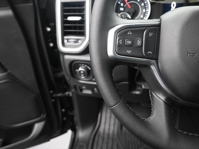2025 RAM Ram 1500 RAM 1500 LONE STAR CREW CAB 4X4 57 BOX