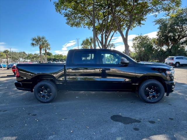 2025 RAM Ram 1500 RAM 1500 TRADESMAN CREW CAB 4X4 57 BOX