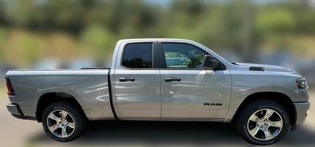 2025 RAM Ram 1500 RAM 1500 TRADESMAN QUAD CAB 4X4 64 BOX