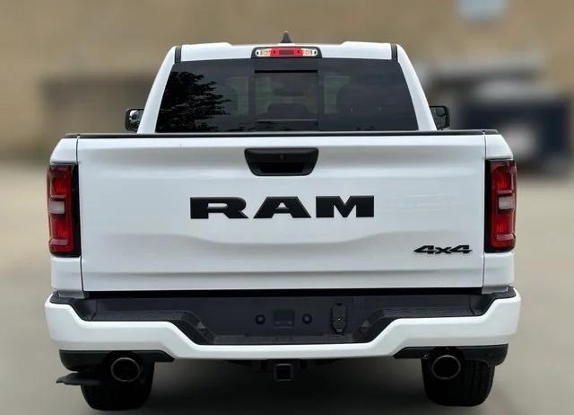 2025 RAM Ram 1500 RAM 1500 TRADESMAN QUAD CAB 4X4 64 BOX