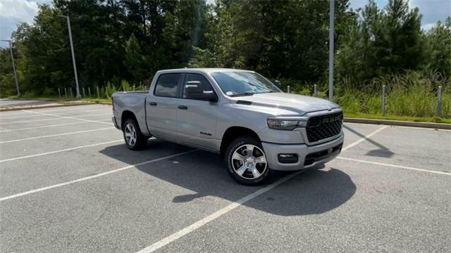 2025 RAM Ram 1500 RAM 1500 TRADESMAN CREW CAB 4X4 57 BOX