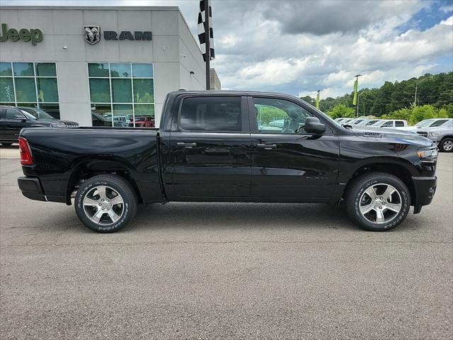 2025 RAM Ram 1500 RAM 1500 TRADESMAN CREW CAB 4X4 57 BOX