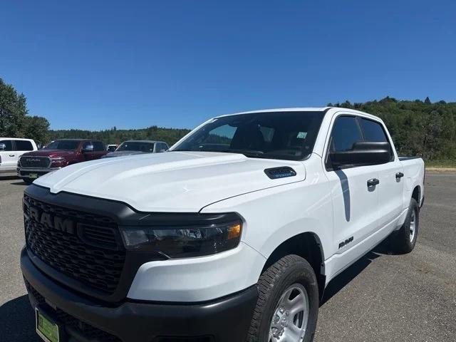 2025 RAM Ram 1500 RAM 1500 TRADESMAN CREW CAB 4X4 57 BOX