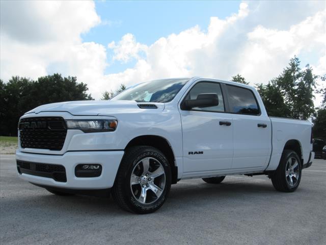 2025 RAM Ram 1500 RAM 1500 TRADESMAN CREW CAB 4X2 57 BOX