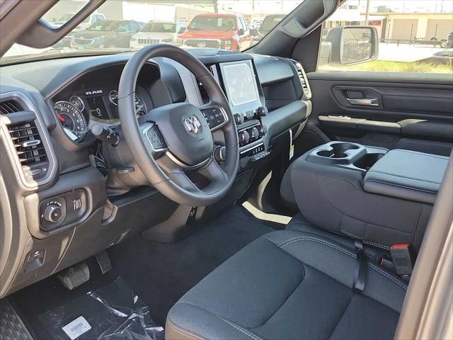 2025 RAM Ram 1500 RAM 1500 TRADESMAN CREW CAB 4X4 57 BOX