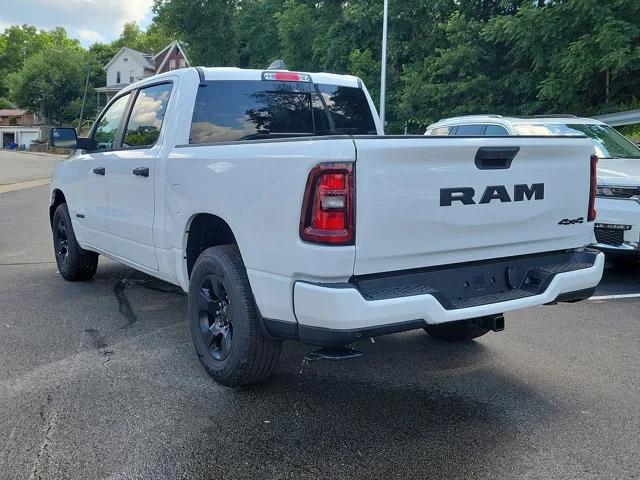 2025 RAM Ram 1500 RAM 1500 TRADESMAN CREW CAB 4X4 57 BOX