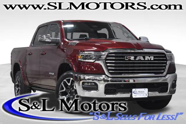 2025 RAM Ram 1500 RAM 1500 LARAMIE CREW CAB 4X4 57 BOX