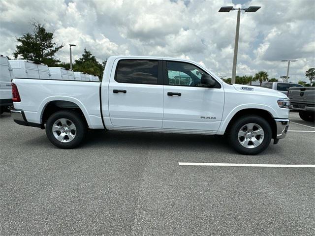 2025 RAM Ram 1500 RAM 1500 BIG HORN CREW CAB 4X2 57 BOX