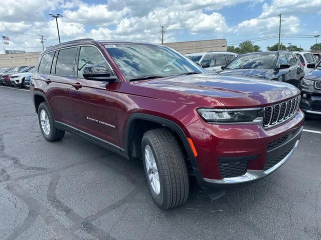 2024 Jeep Grand Cherokee GRAND CHEROKEE L LAREDO X 4X4