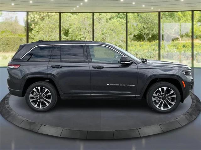 2024 Jeep Grand Cherokee GRAND CHEROKEE OVERLAND 4X4