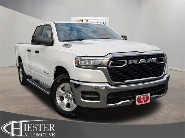 2025 RAM Ram 1500 RAM 1500 TRADESMAN QUAD CAB 4X2 64 BOX