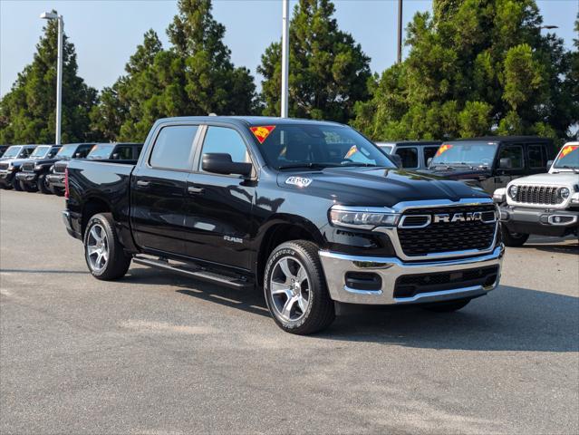 2025 RAM Ram 1500 RAM 1500 TRADESMAN CREW CAB 4X4 57 BOX