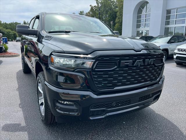 2025 RAM Ram 1500 RAM 1500 TRADESMAN CREW CAB 4X4 57 BOX