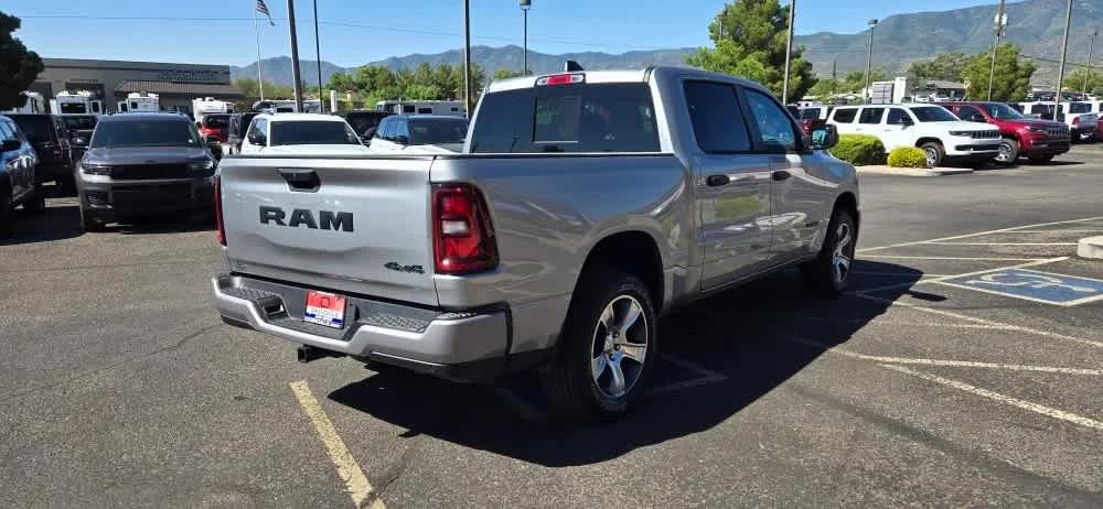 2025 RAM Ram 1500 RAM 1500 TRADESMAN CREW CAB 4X4 57 BOX