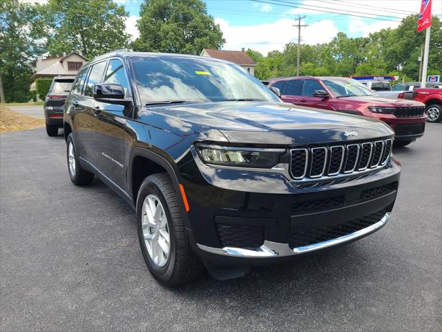 2024 Jeep Grand Cherokee GRAND CHEROKEE L LAREDO X 4X4