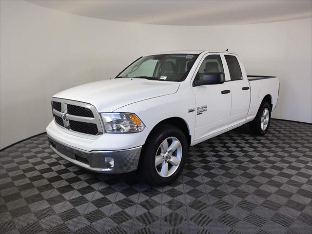 2024 RAM Ram 1500 Classic RAM 1500 CLASSIC TRADESMAN QUAD CAB 4X4 64 BOX