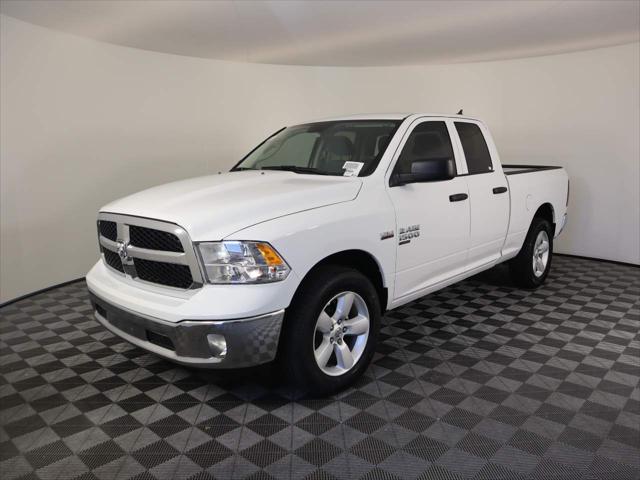 2024 RAM Ram 1500 Classic RAM 1500 CLASSIC TRADESMAN QUAD CAB 4X4 64 BOX